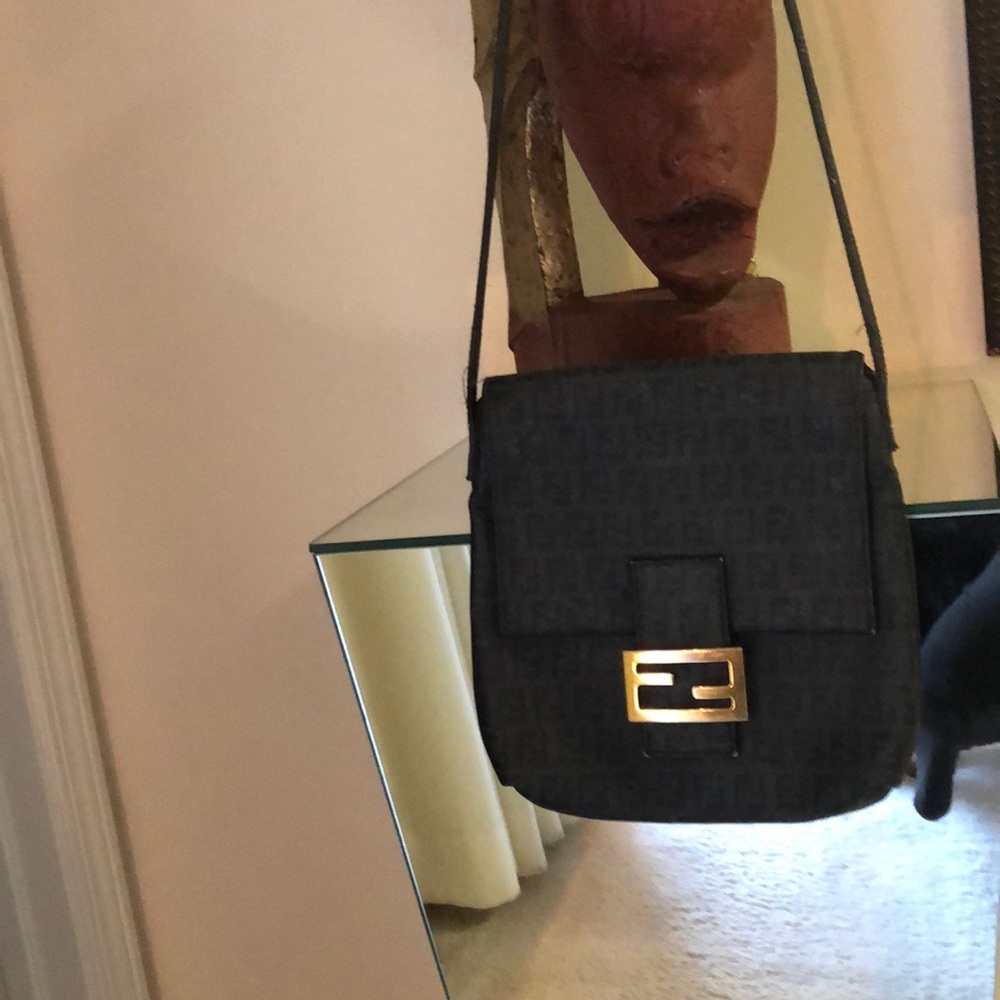 Cross bag